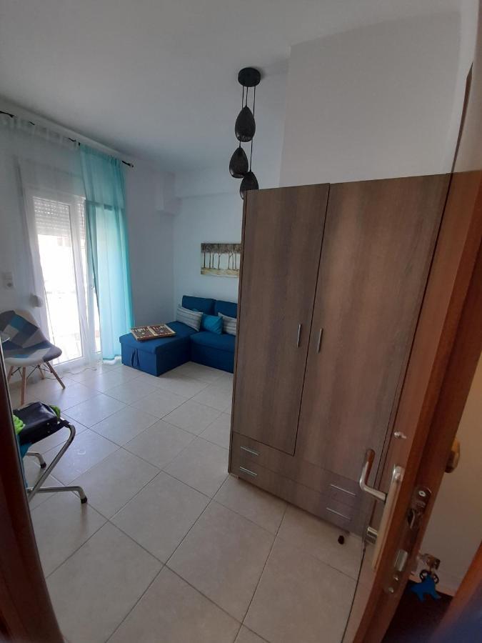 El Sol Apartment Néa Péramos Bagian luar foto