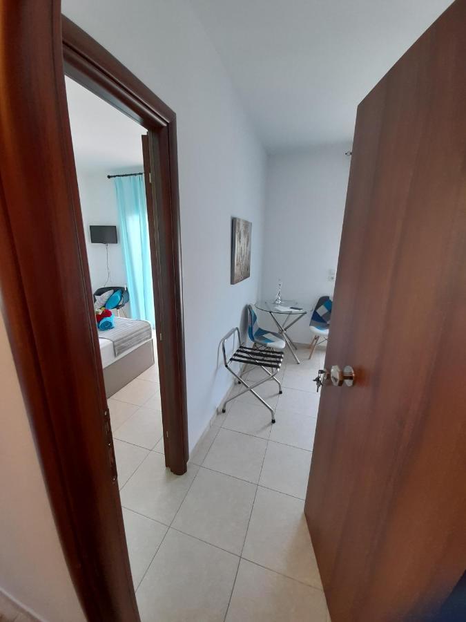 El Sol Apartment Néa Péramos Bagian luar foto