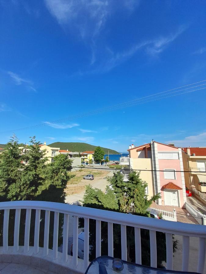 El Sol Apartment Néa Péramos Bagian luar foto