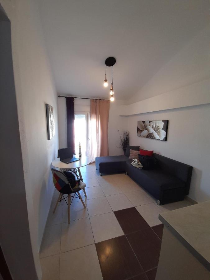 El Sol Apartment Néa Péramos Bagian luar foto