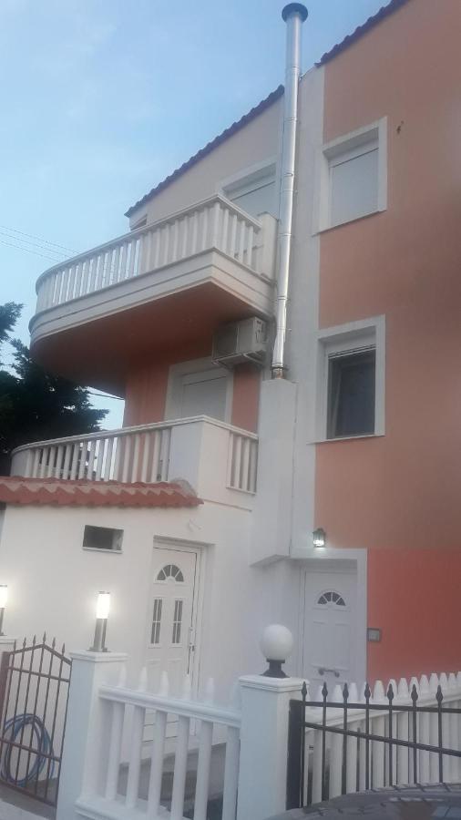 El Sol Apartment Néa Péramos Bagian luar foto